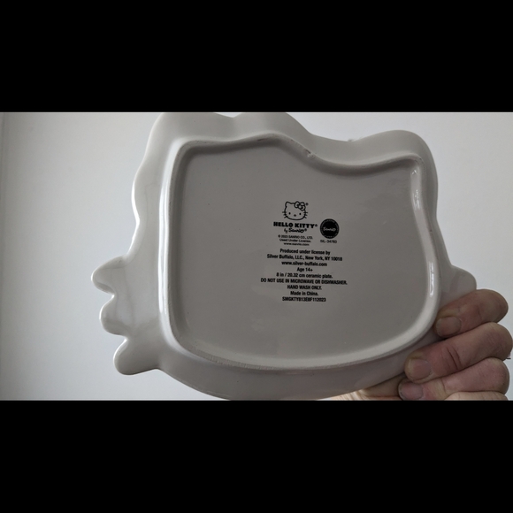 Hello Kitty Ceramic Dish - Picture 2 of 2